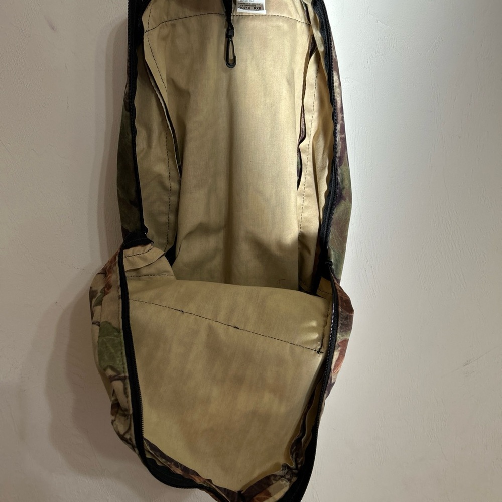 Fieldl Line Woodland Camo Backpack for Men Size Medium - Picture 5 of 5